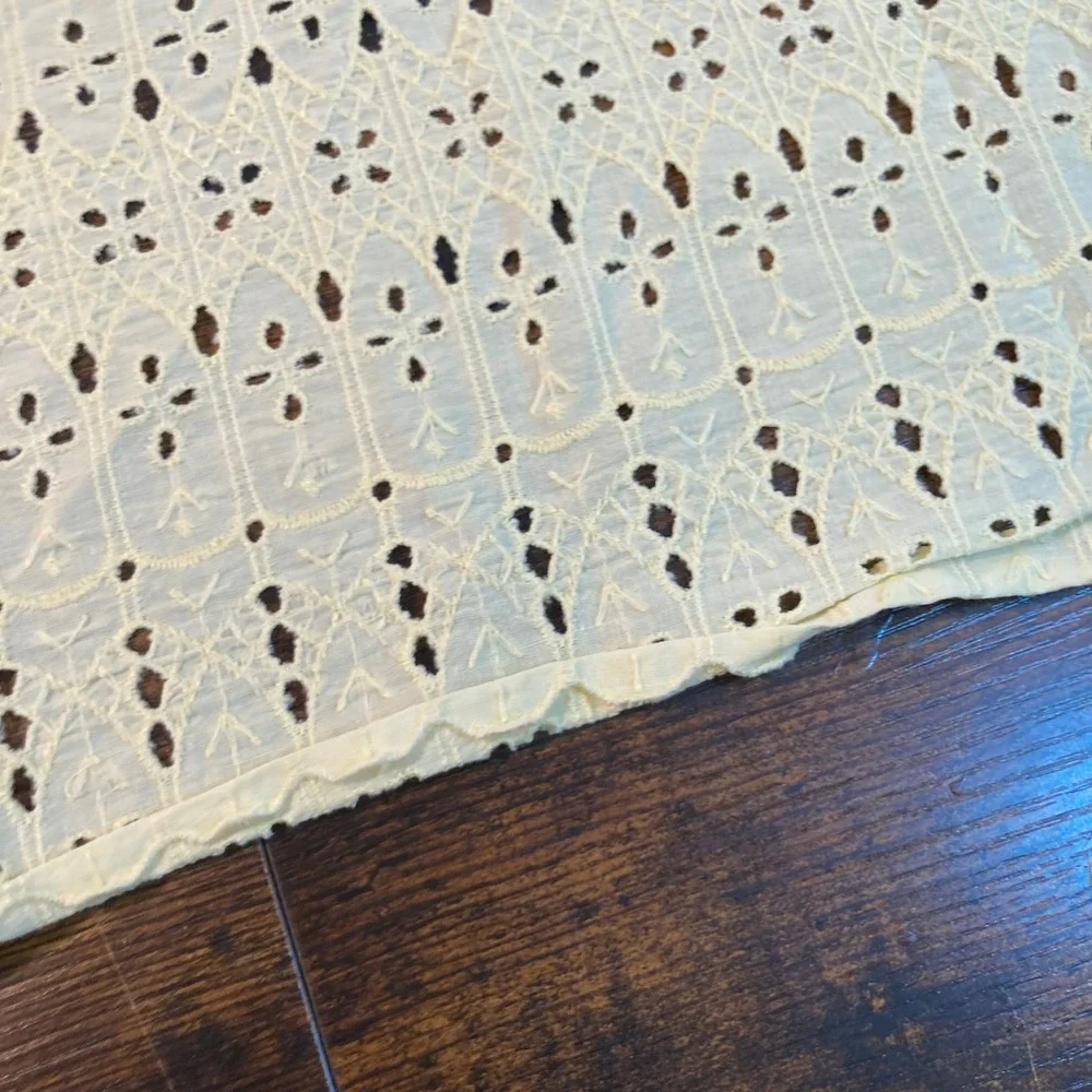 Eyelet Lace Dresser Scarves Cream Scalloped Edge Linens Set of 2 Vintage